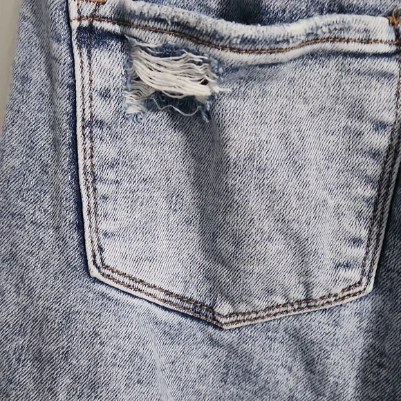 Lovervet By: Vevet "Love At First Sight" Midrise Cropped Jeans Sz.29/9 - Picture 9 of 11